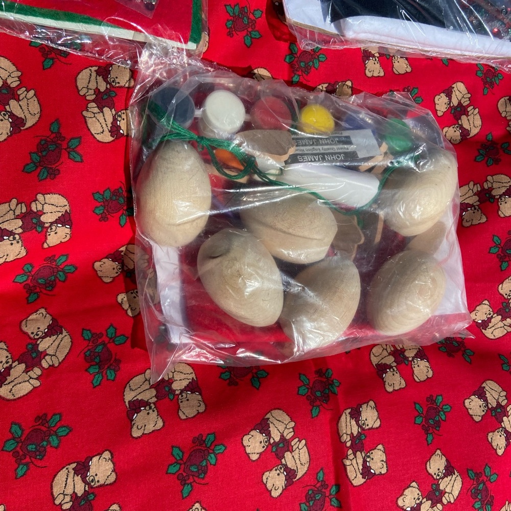 ✨3 for $20✨ Lot of 3 Christmas Craft Kits UNOPENED - Picture 5 of 5